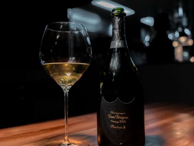 Ox & Klee Köln – Sternegastronomie mit Rheinblick im Rheinauhafen